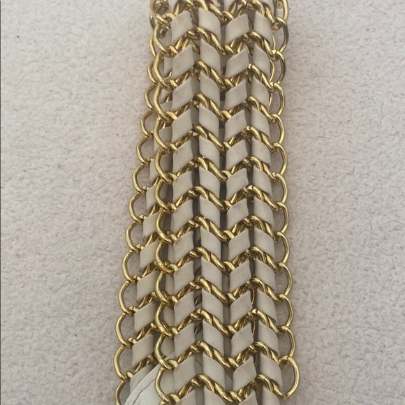 Vintage  White and Gold Chain Belt - Picture 4 of 9